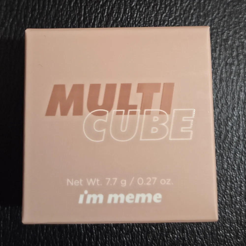 Juy 4th SALE- I'M MEME Multi Cube 4 Eyeshadow & 2 Blush Colors
